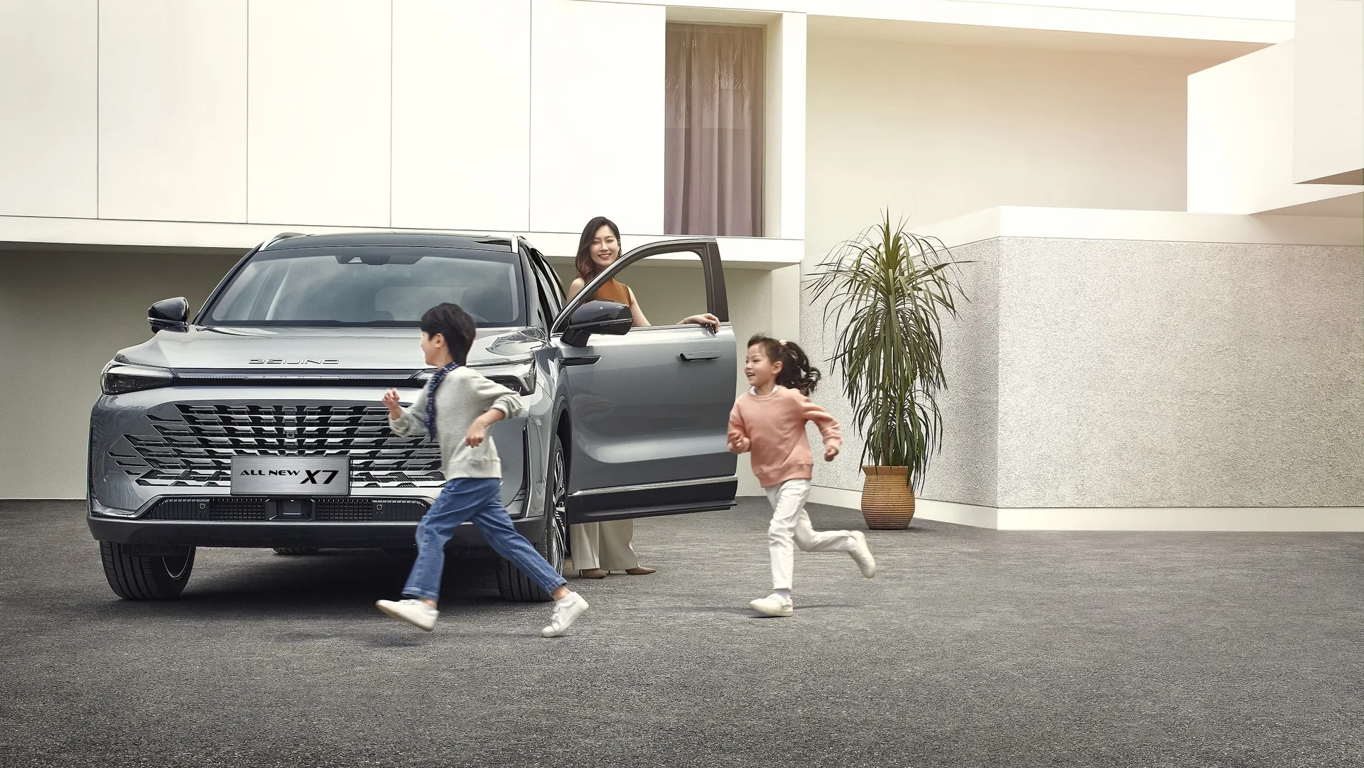 All New X7 exterior, photograph 6