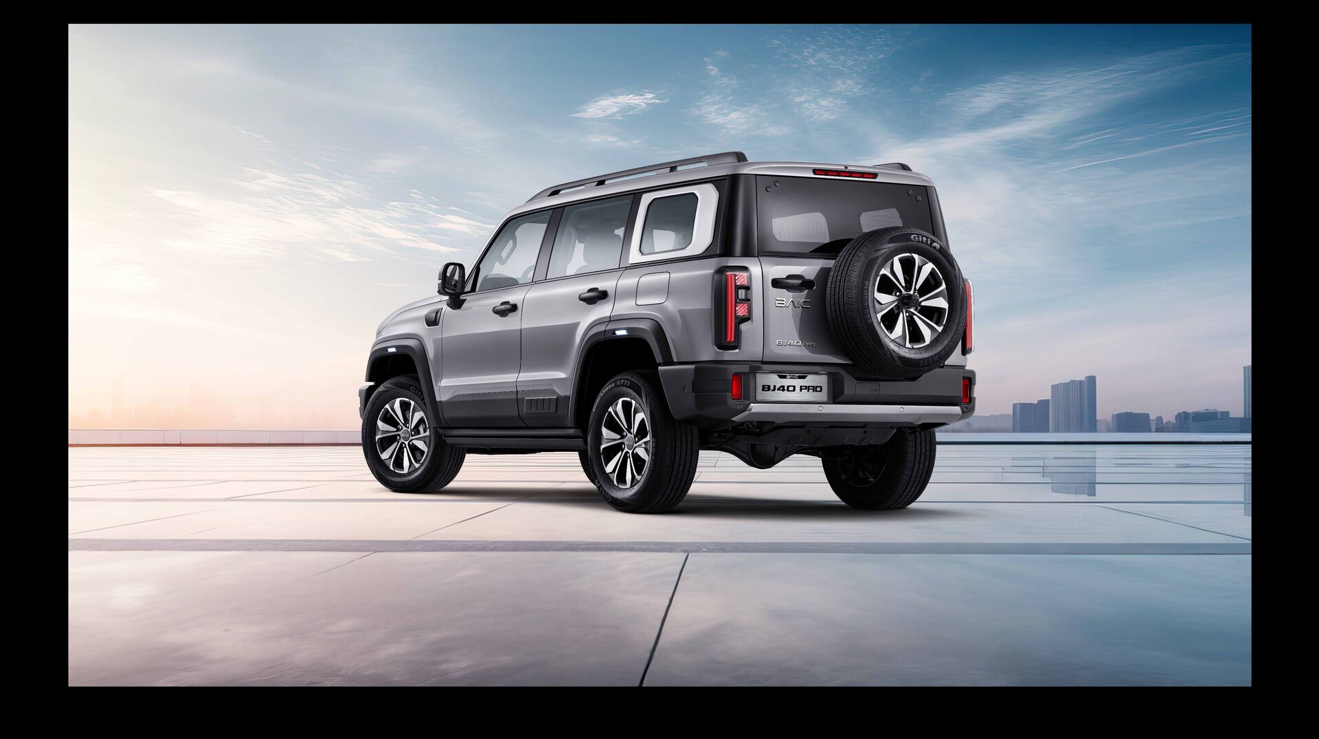 BJ40 PRO exterior, photograph 2