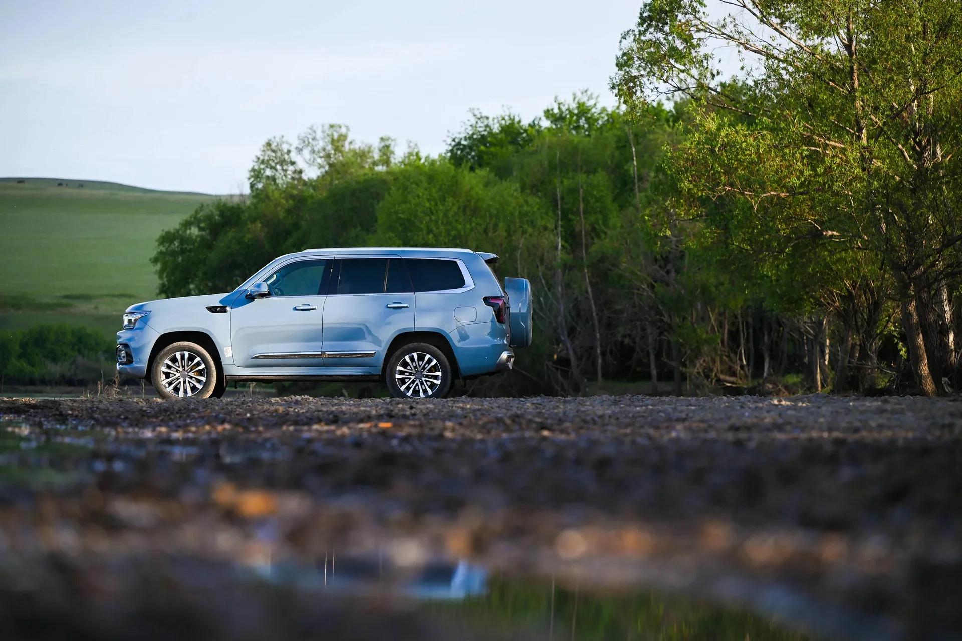 BJ60 exterior, photograph 4