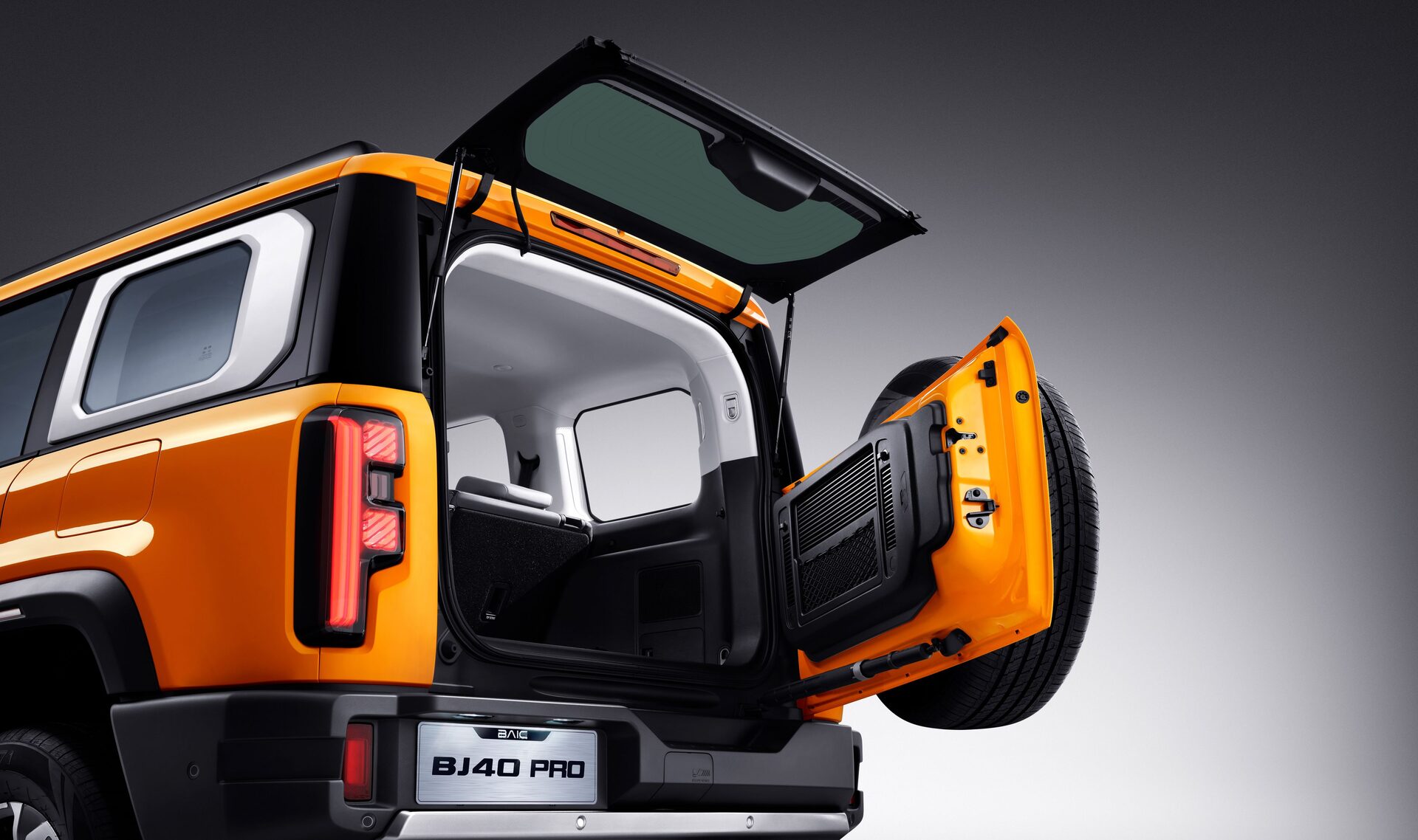 BJ40 PRO exterior, photograph 7